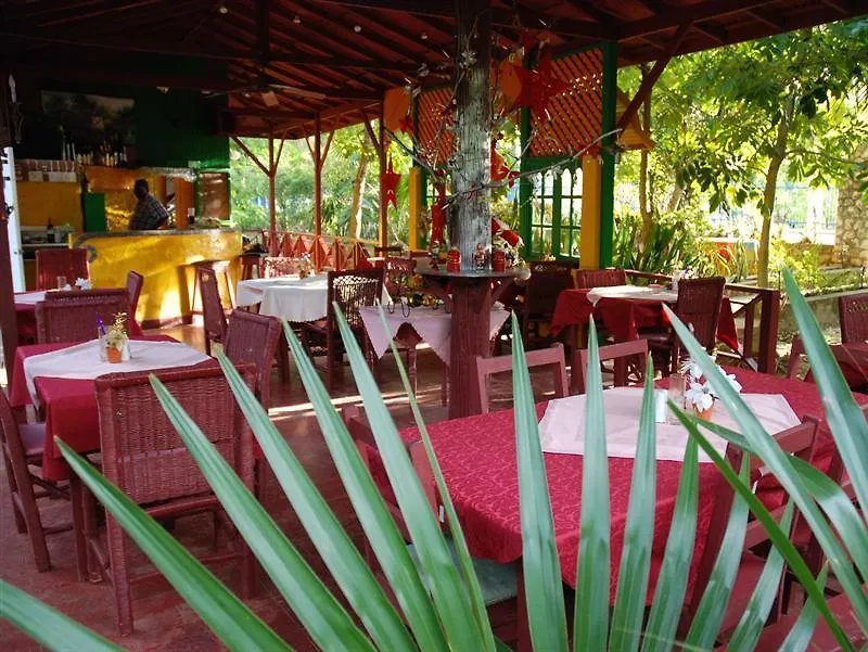 Lighthouse Inn 2 Negril Hotel